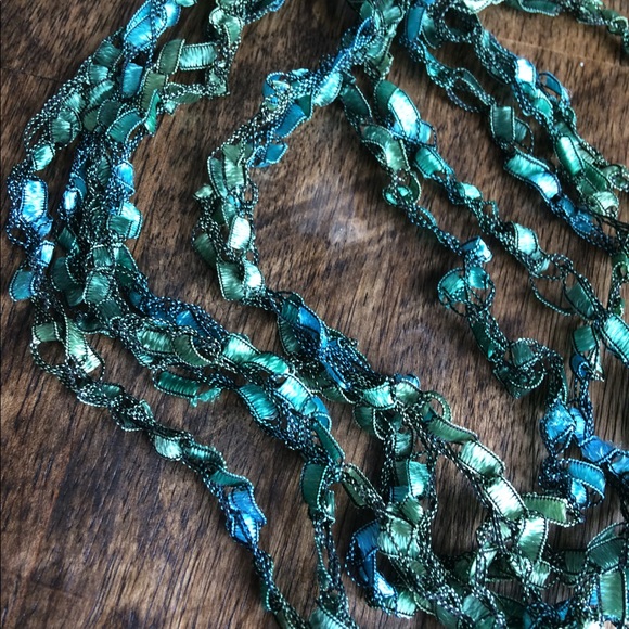 Crocheted Necklace - Picture 2 of 2
